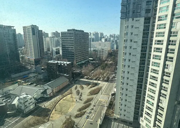 The View - Gongdeok Station 1min Walk Apartament